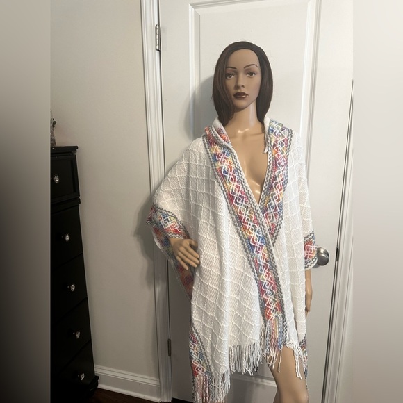 NIP- Color Block Drop Shoulder Hooded Open Poncho - Picture 3 of 6